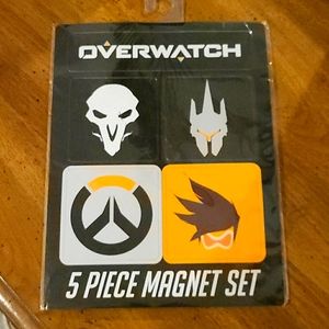 ✨2/$12 Overwatch Magnet Set